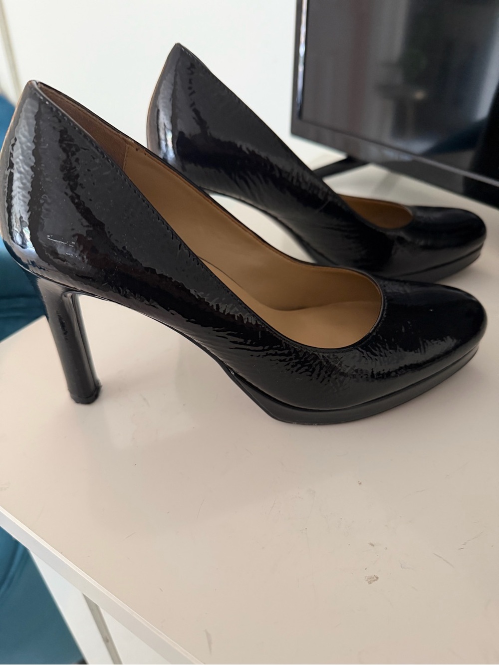 Naturalizer Black Patent Round-Toe High Heel Pumps